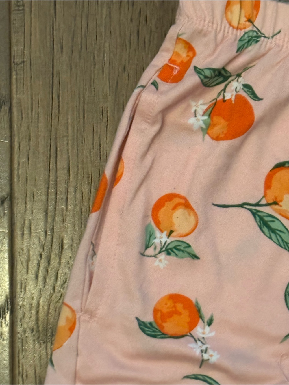 Women’s Secret Treasures Peach-Print Pink Pajama Set size large - Picture 7 of 7